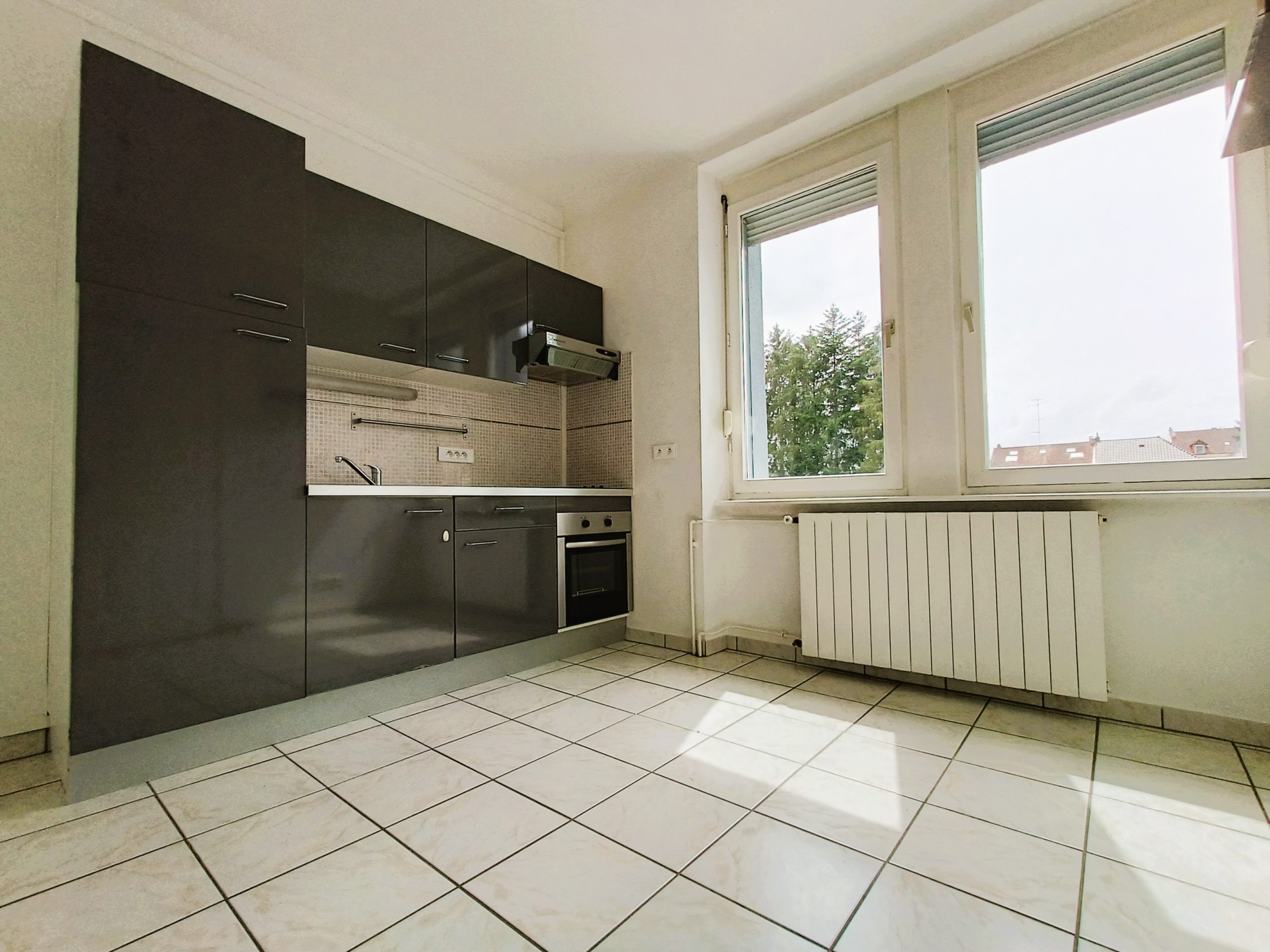 Beautiful 41 sqm Apartment on the Ground Floor + Basement Storage – Rue du 18 Juin 1940, 57600 FORBACH